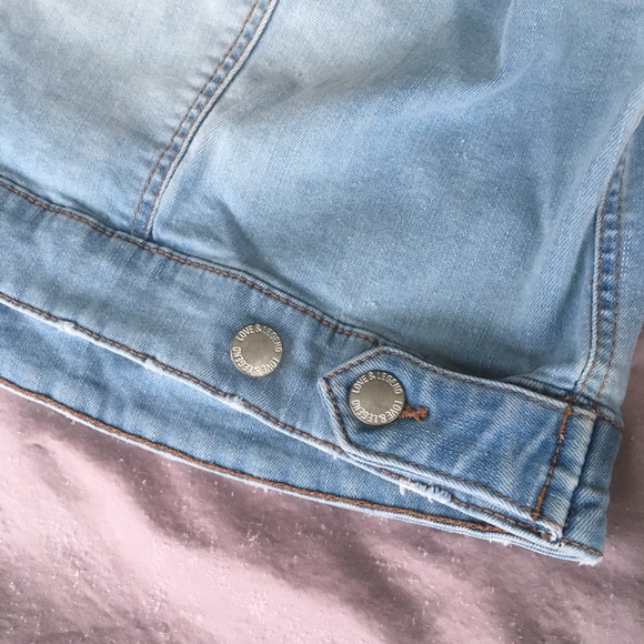 🌸Love & Legend Plus Size Distressed Denim Vest - Picture 7 of 8